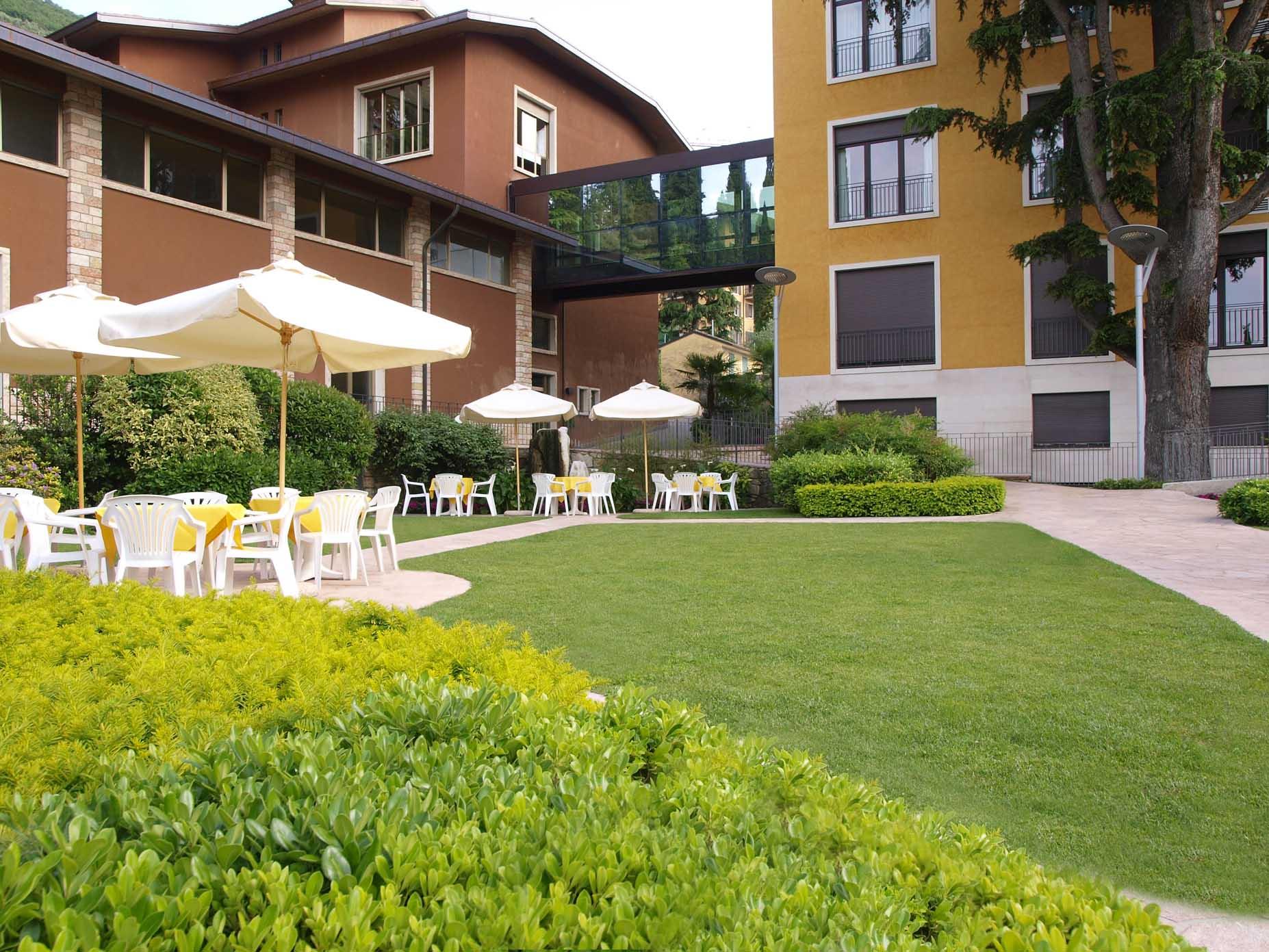 Hotel Garda Family House Castelletto Di Brenzone Esterno foto